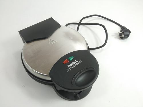 Gofrownica TEFAL WM310D