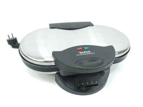 Gofrownica TEFAL WM311D