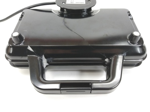 Gofrownica TRISTAR WF-1171