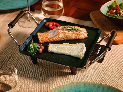 Grill elektryczny BESTRON ABP600