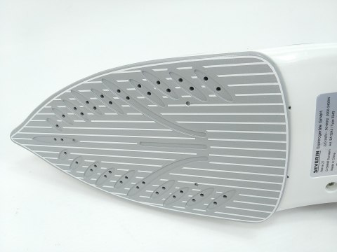 Żelazko SEVERIN BA3243